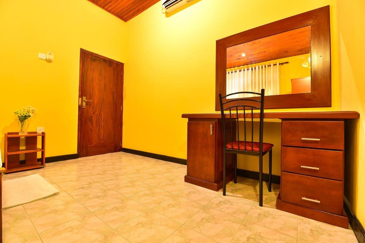 The Senu Grand Villa Hikkaduwa Exterior photo