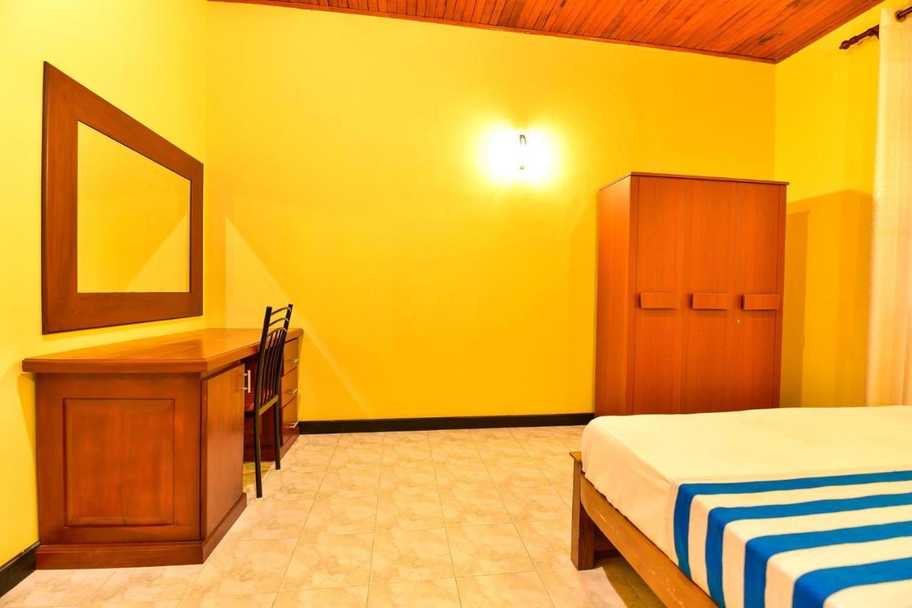 The Senu Grand Villa Hikkaduwa Exterior photo